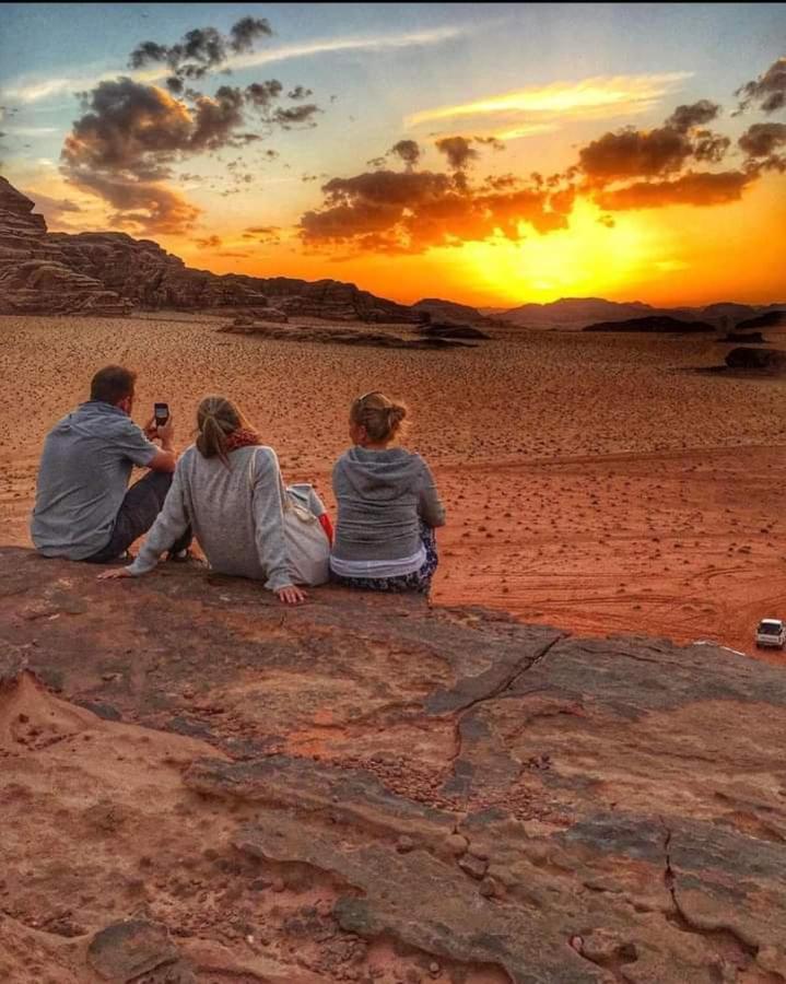 Enad Desert Camp 瓦迪拉姆 外观 照片